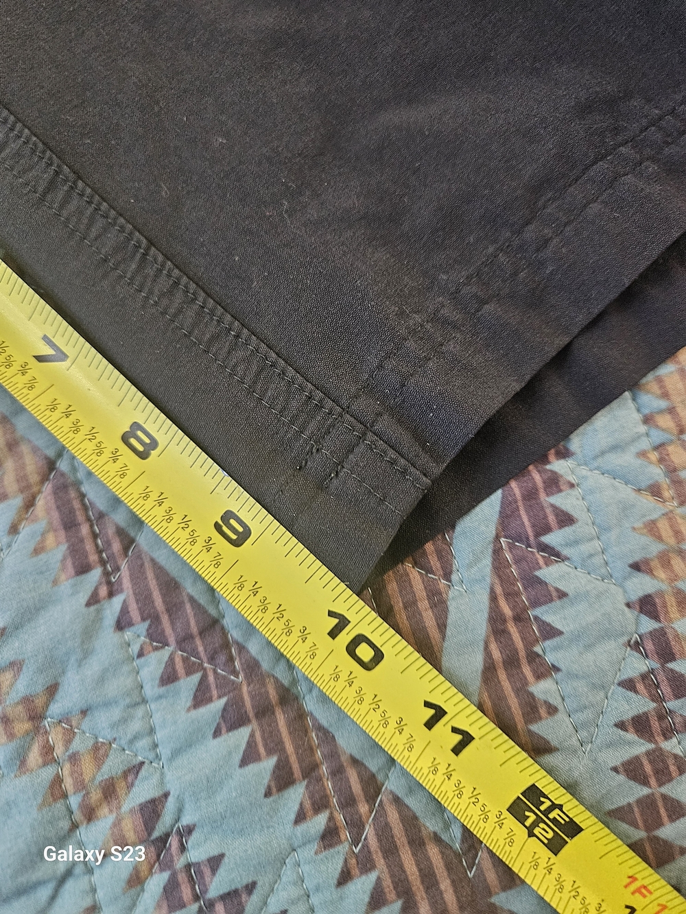 lululemon athletica Men's Black Flat-Front Performance Shorts - Picture 7 of 8